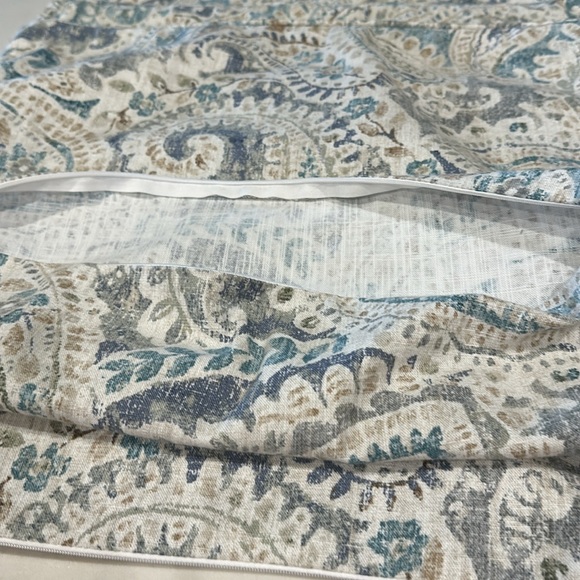 Custom throw pillow covers, paisley print! - Picture 2 of 3